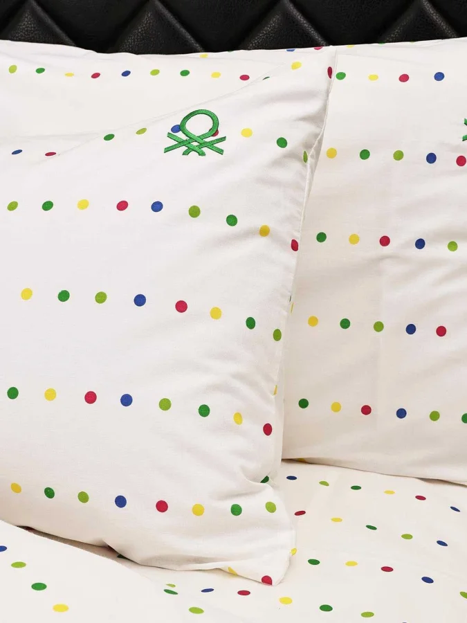 United Colors Of Benetton -... 2