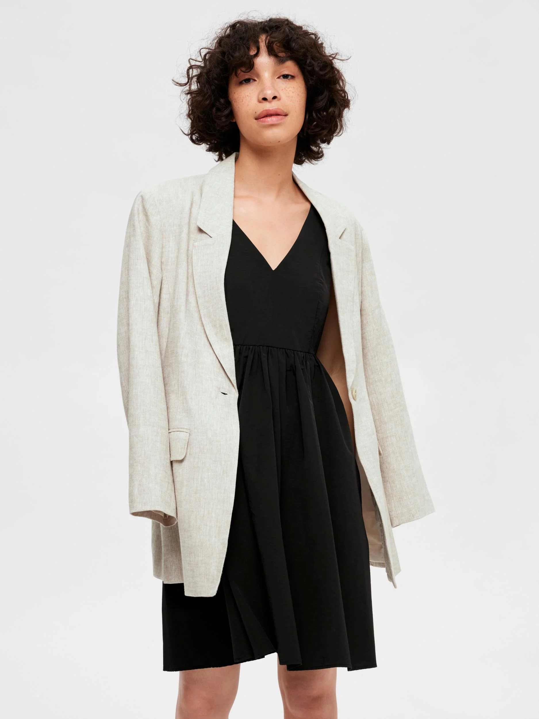 SELECTED WOMEN - SLFFELIA SL SHORT... SELECTED WOMEN - SLFFELIA SL SHORT...