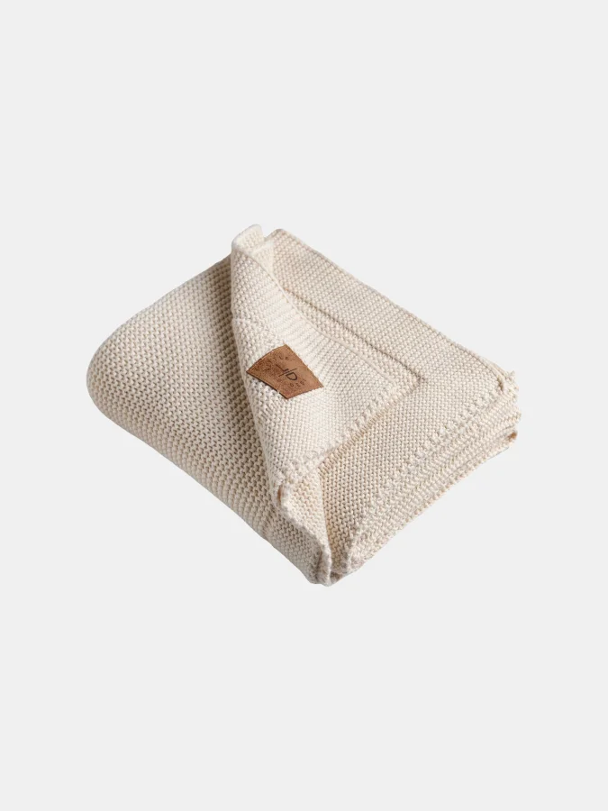 Alina Beige A - შავი პლედი,...