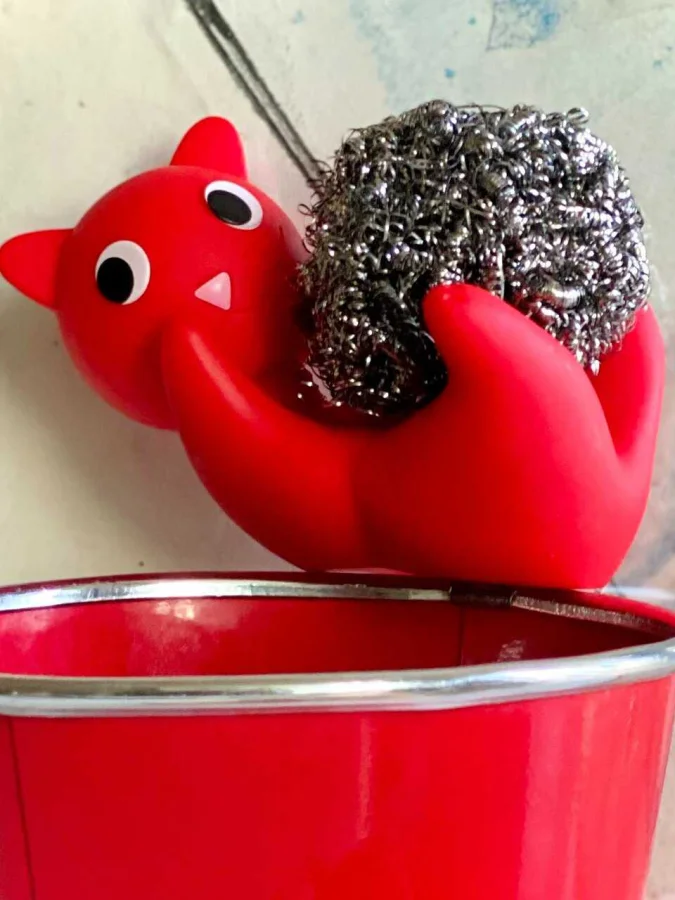 Pylones - Kitchen Sponge...