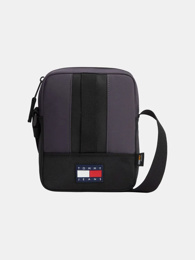 Tommy Jeans - TJM OUTDOORS...