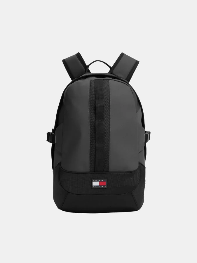 Tommy Jeans - TJM OUTDOORS...