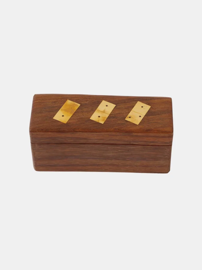 Item International - Board...