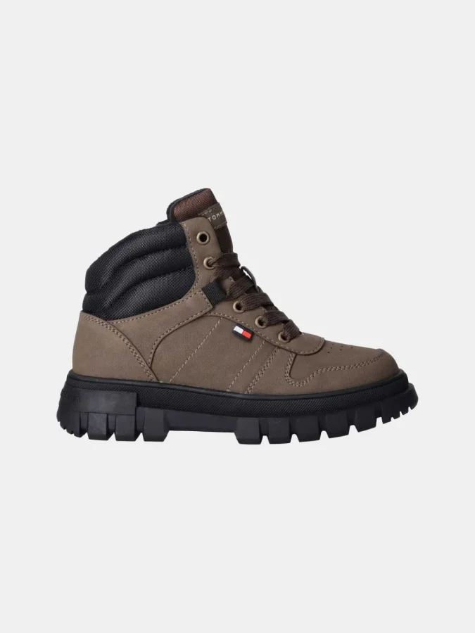 Tommy Hilfiger