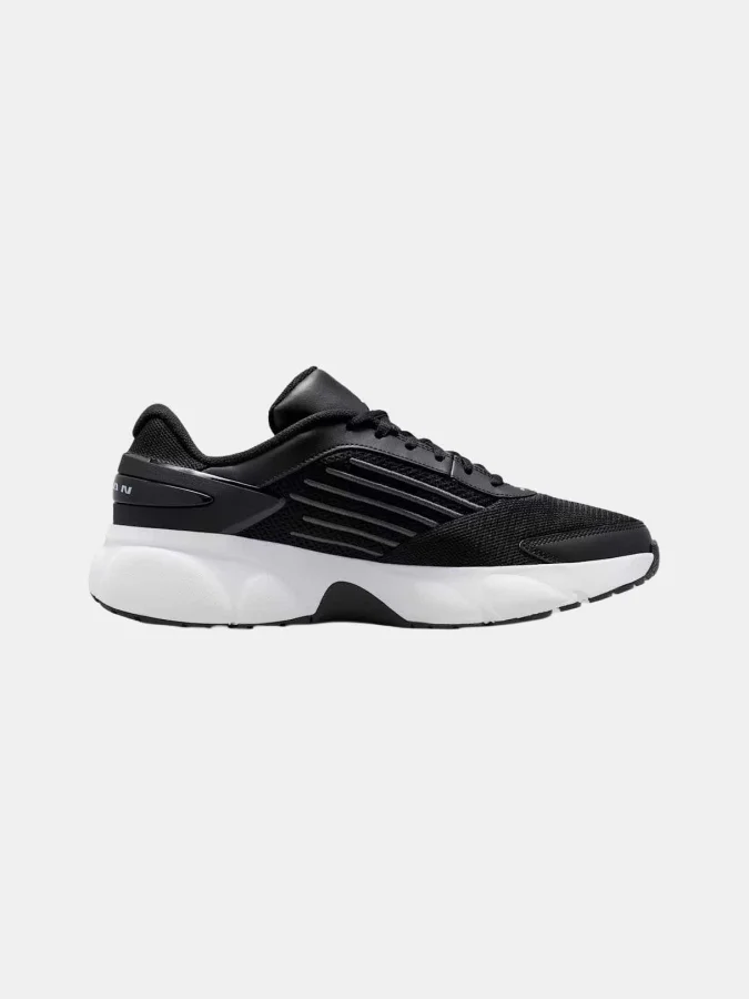 NIKE - JORDAN TRUNNER FLOW