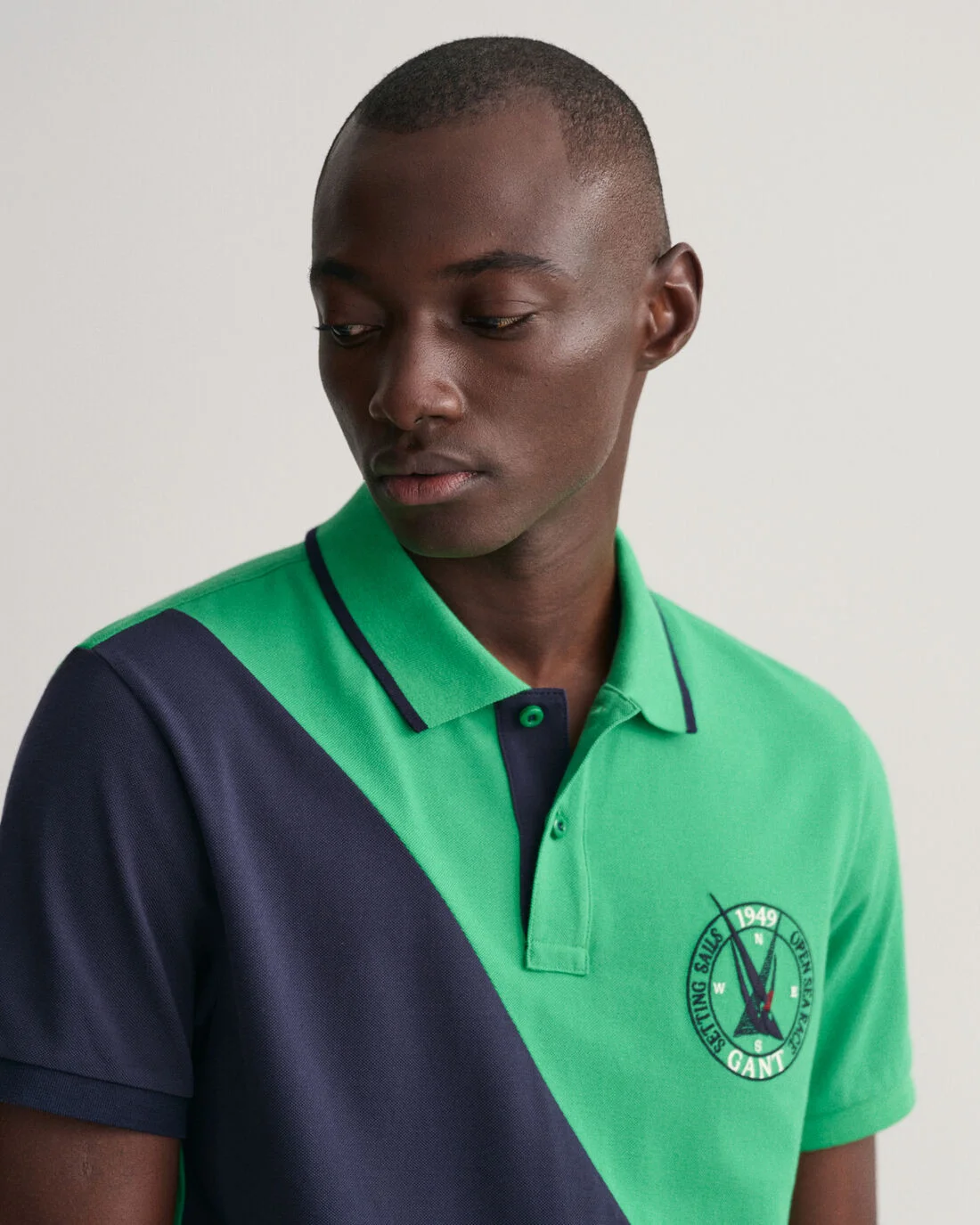 Gant - Sail Graphic Diagonal Block... Gant - Sail Graphic Diagonal Block...