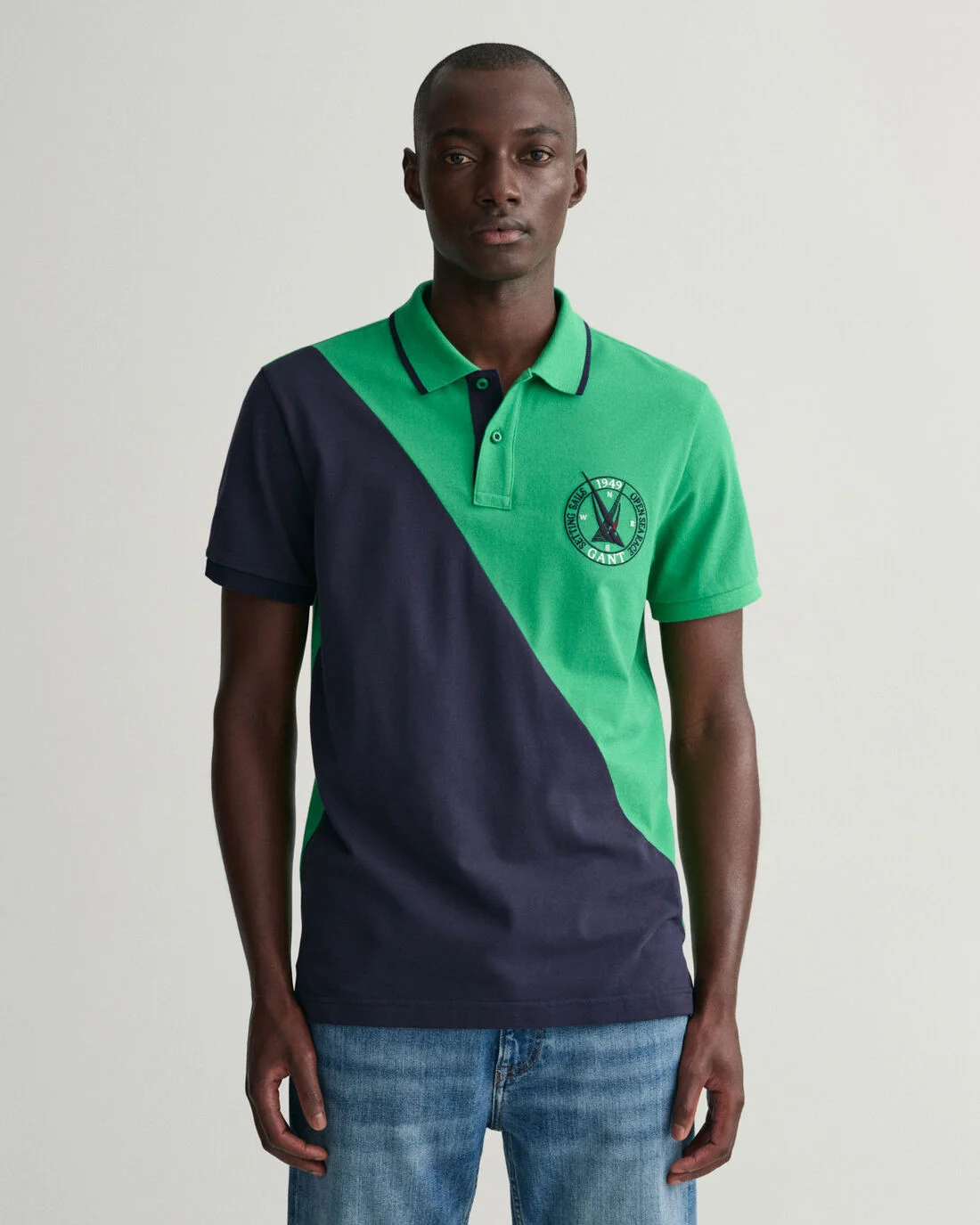 Gant - Sail Graphic Diagonal Block... Gant - Sail Graphic Diagonal Block...