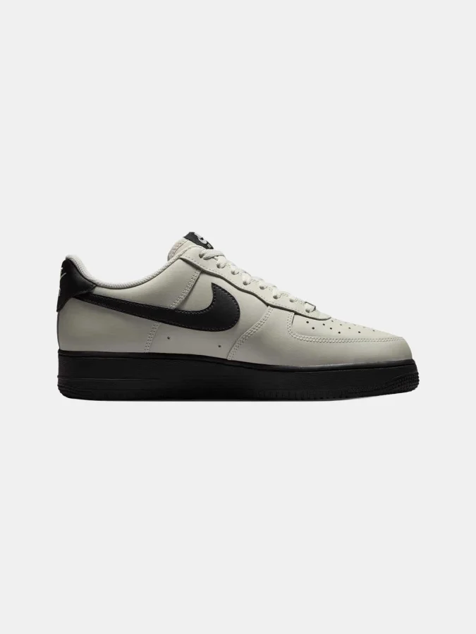 NIKE - AIR FORCE 1 '07