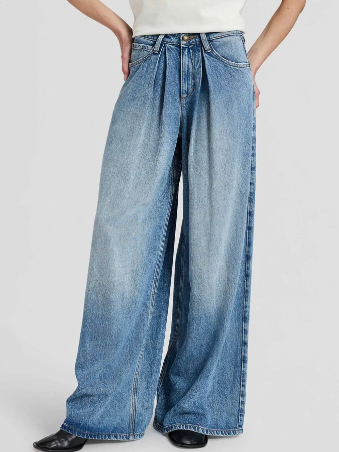 Lee - PLEATED JEAN