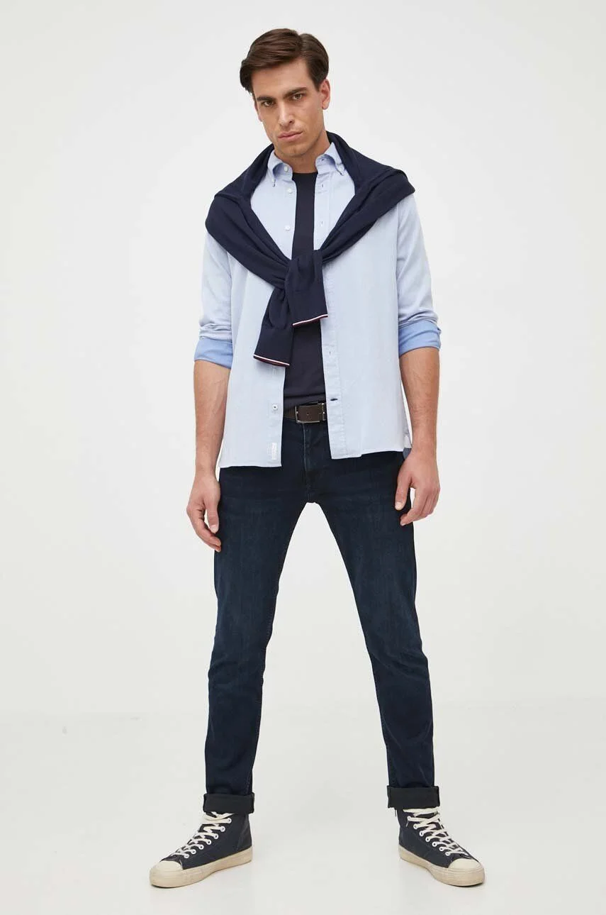 Tommy Hilfiger - MONOTYPE GRAPHIC... Tommy Hilfiger - MONOTYPE GRAPHIC...