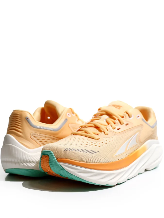 Altra 2