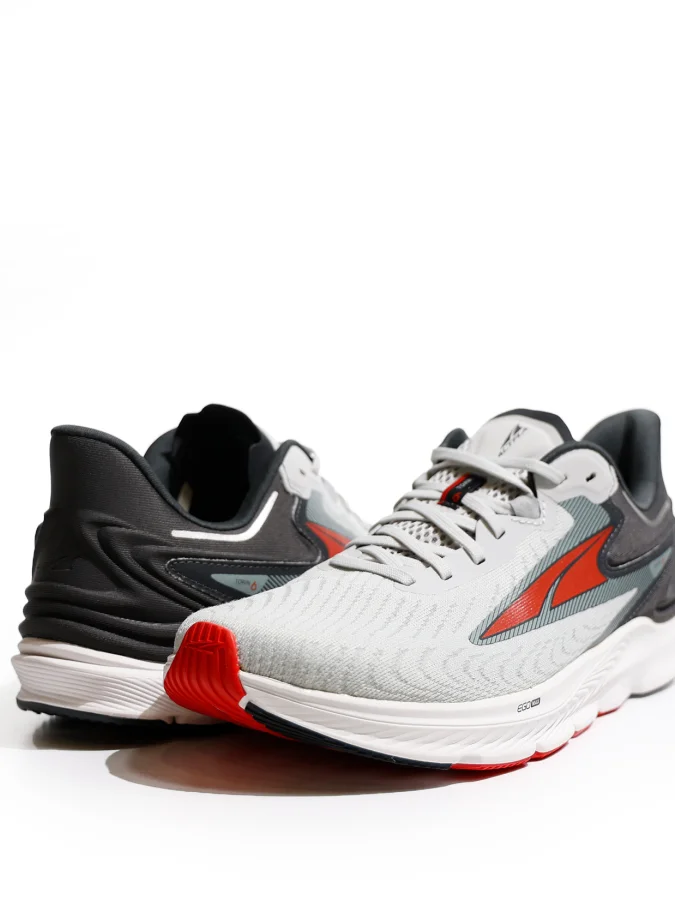 Altra 2