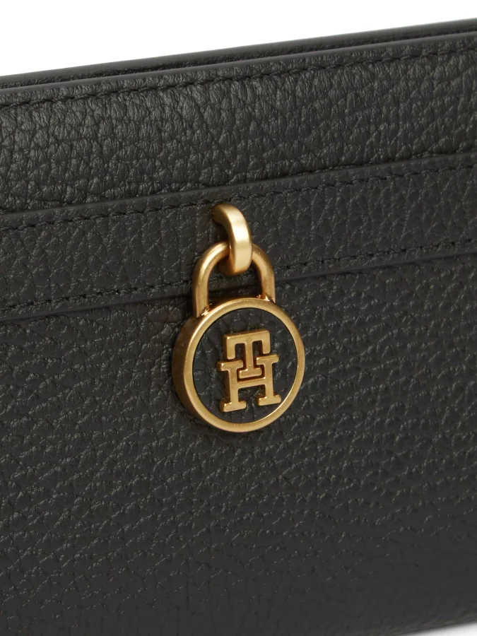Tommy Hilfiger - AMERICAN... 2