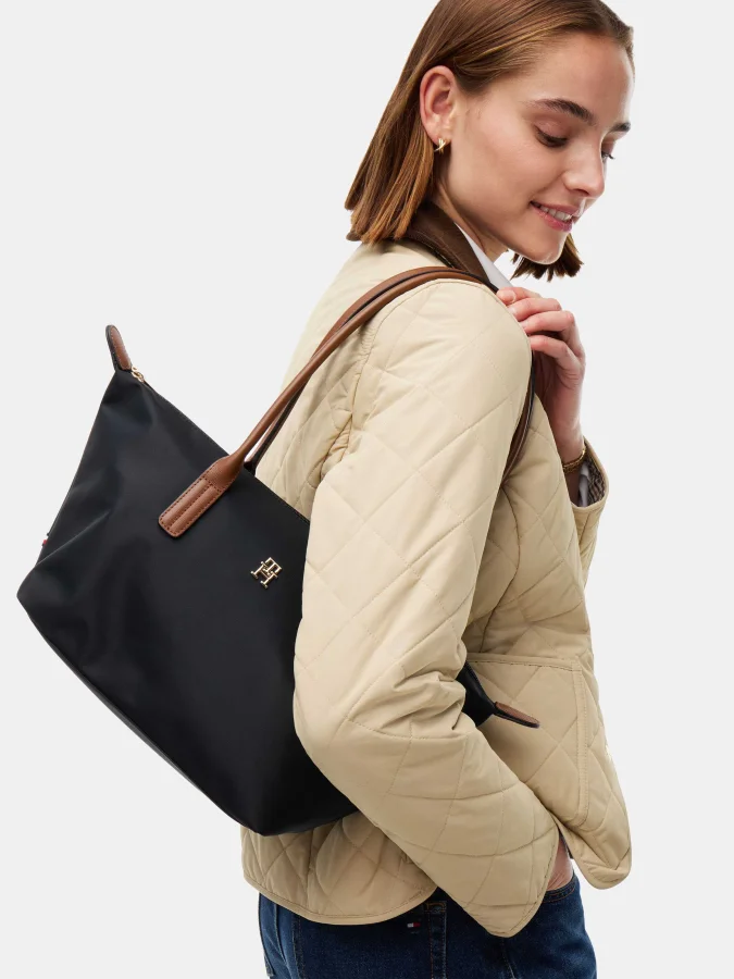 Tommy Hilfiger - POPETTE... 2