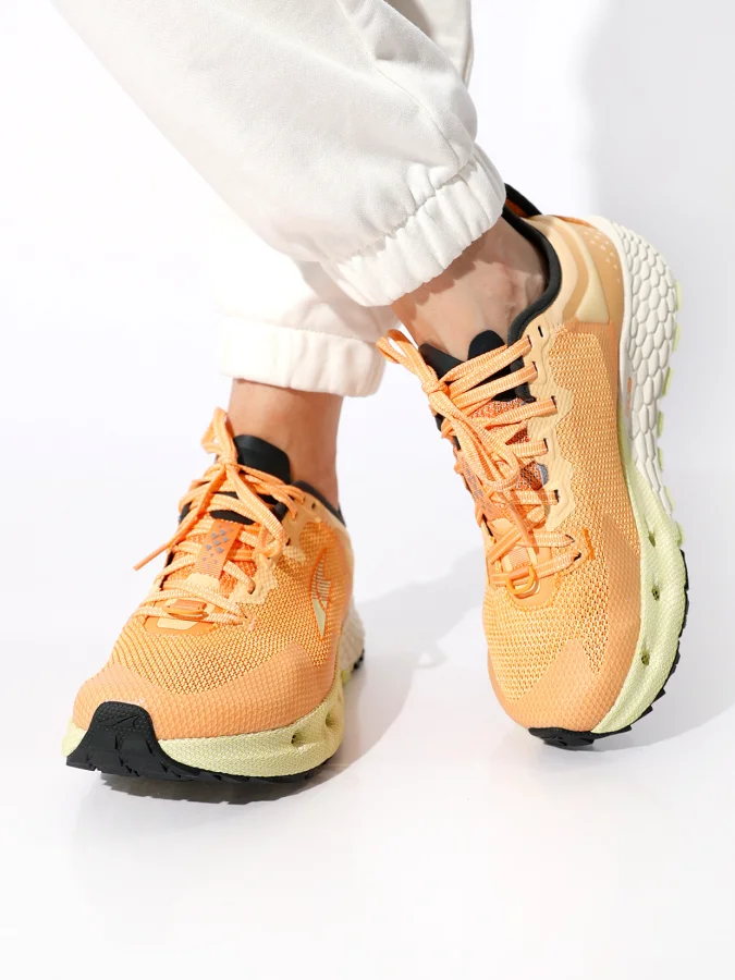 Altra 2