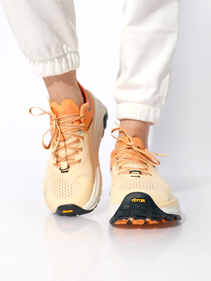 Altra 2