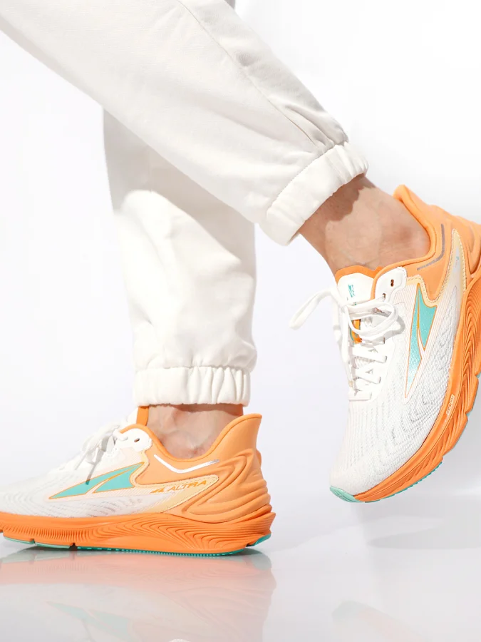 Altra 2