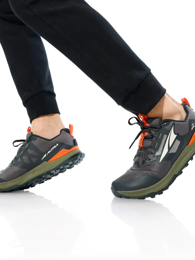 Altra 2