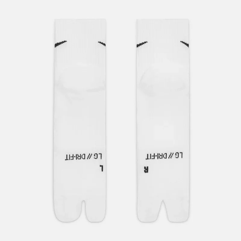 NIKE - U NK ED PLS LTWT ANK 160 TABI NIKE - U NK ED PLS LTWT ANK 160 TABI