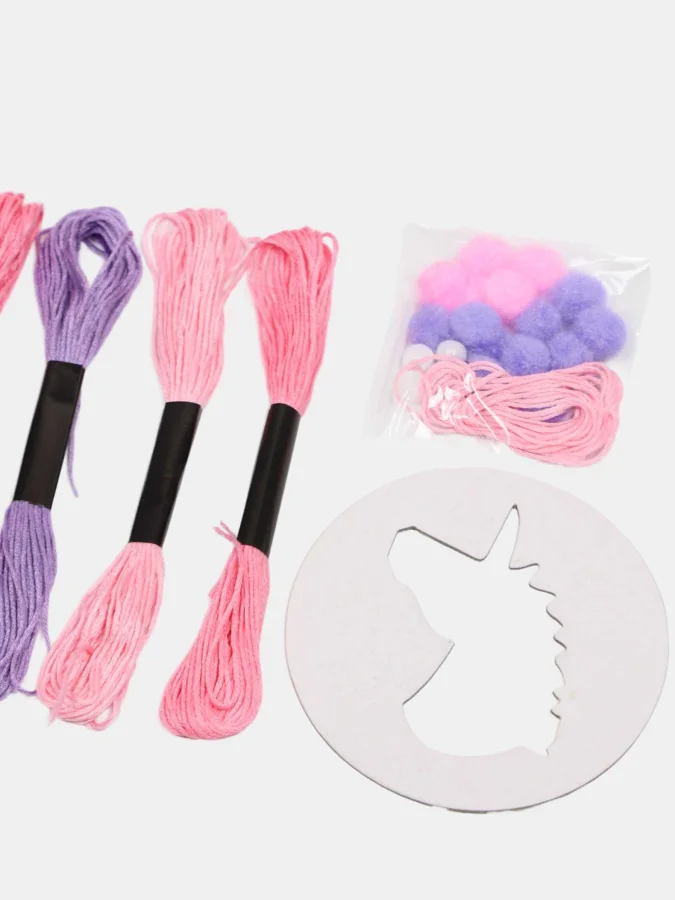 koopman - Embroidery kit 2
