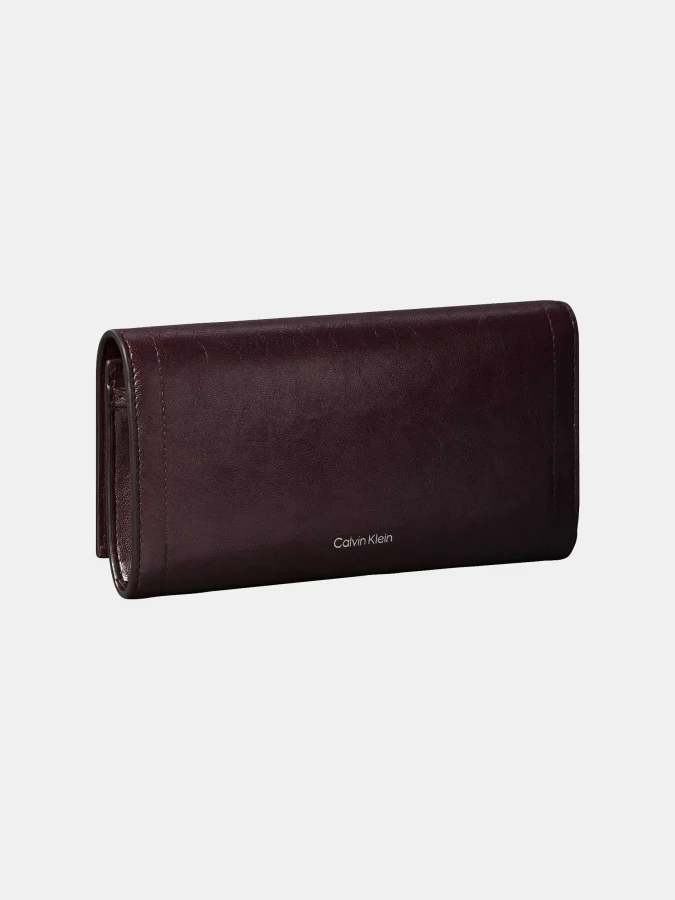 CALVIN KLEIN - EMBLEM HW... 2