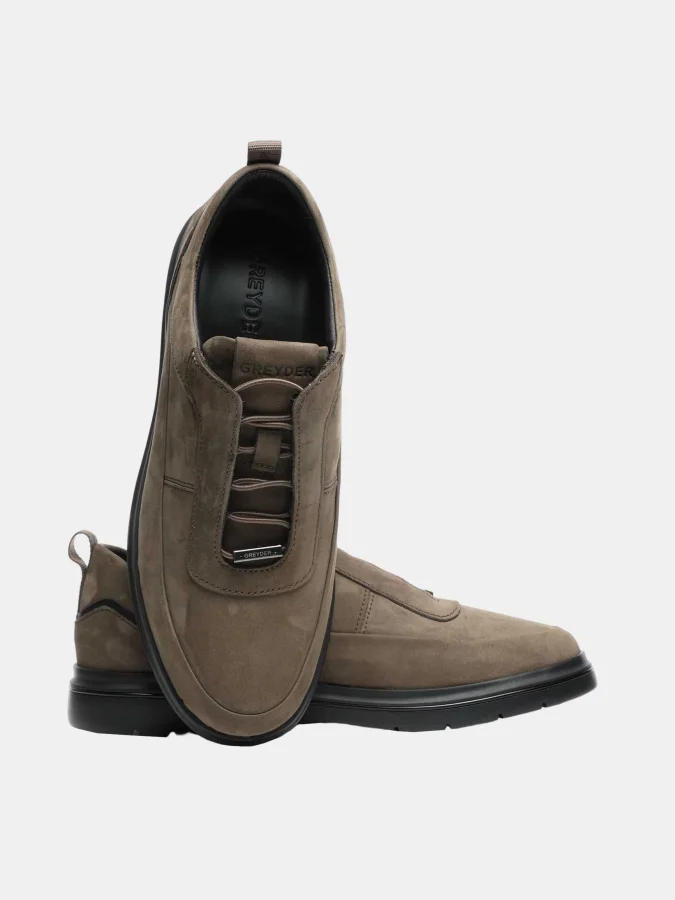 GREYDER - 64823 MR URBAN... 2