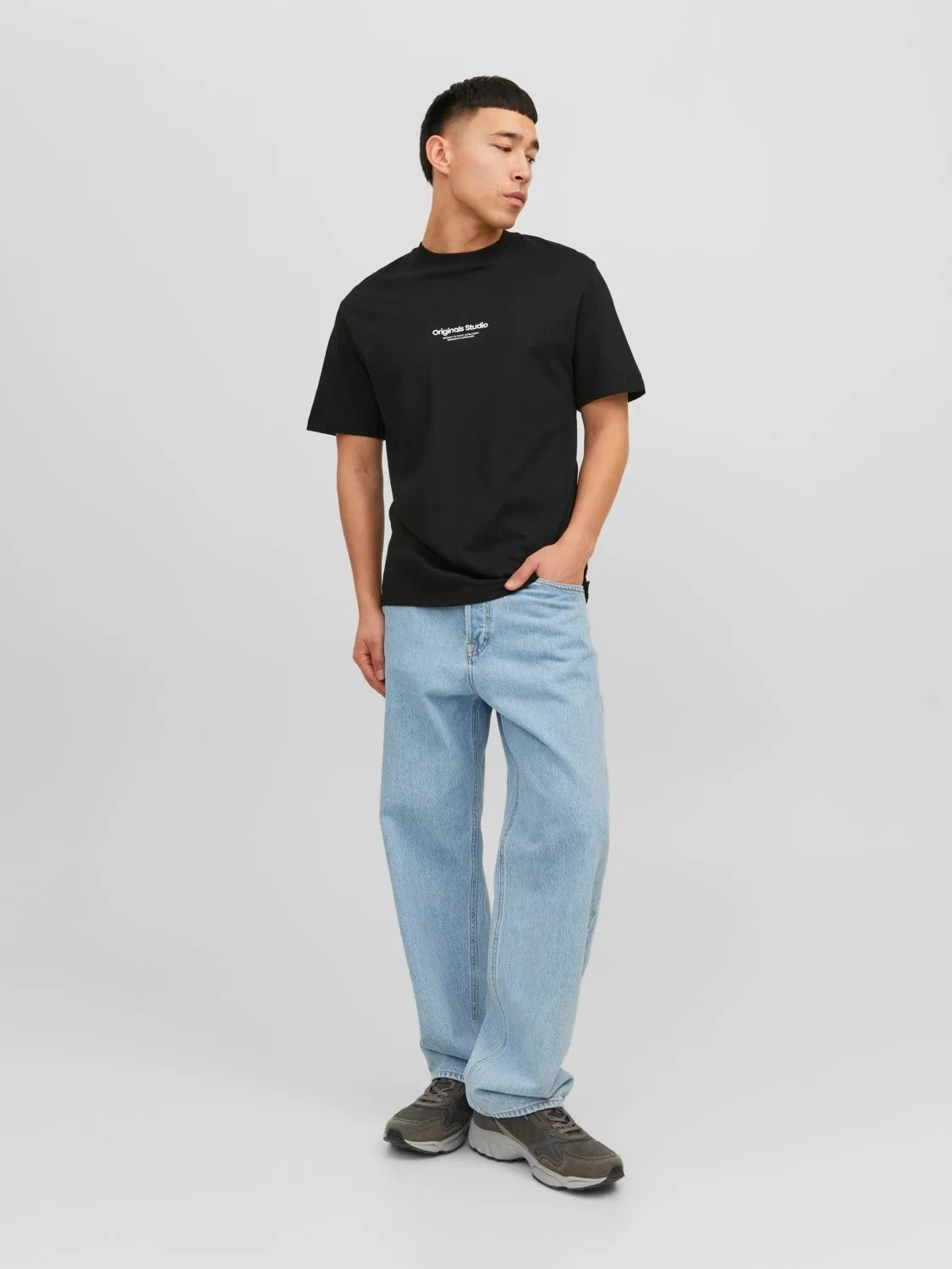 Jack & Jones - JORVESTERBRO TEE SS... Jack & Jones - JORVESTERBRO TEE SS...