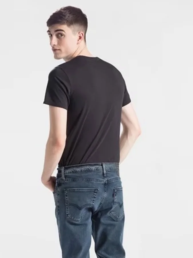 Levis® - Graphic Set In Neck 2