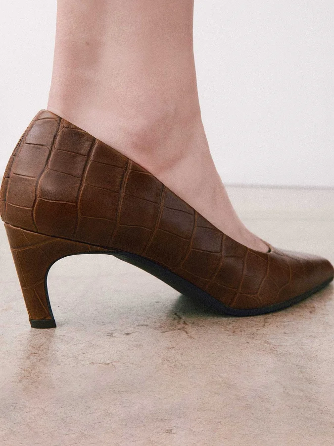 Poeve - LIM Pumps 2