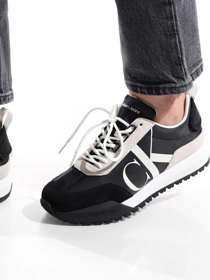 CALVIN KLEIN - TOOTHY... 2