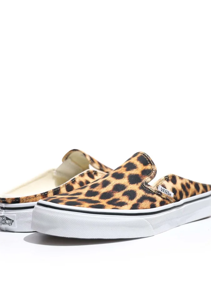 VANS - UA Classic Slip-On M...