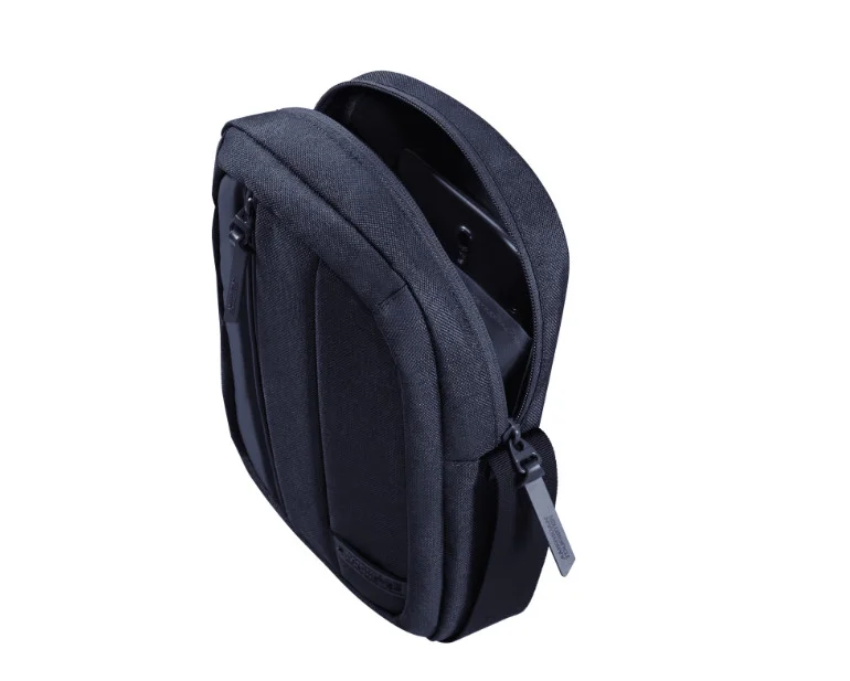 American Tourister - STREETHERO American Tourister - STREETHERO