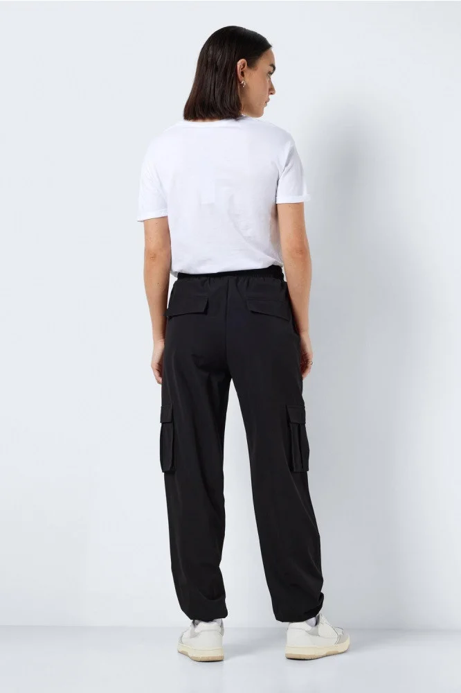 Noisy May - NMKIRBY HW CARGO PANTS... Noisy May - NMKIRBY HW CARGO PANTS...