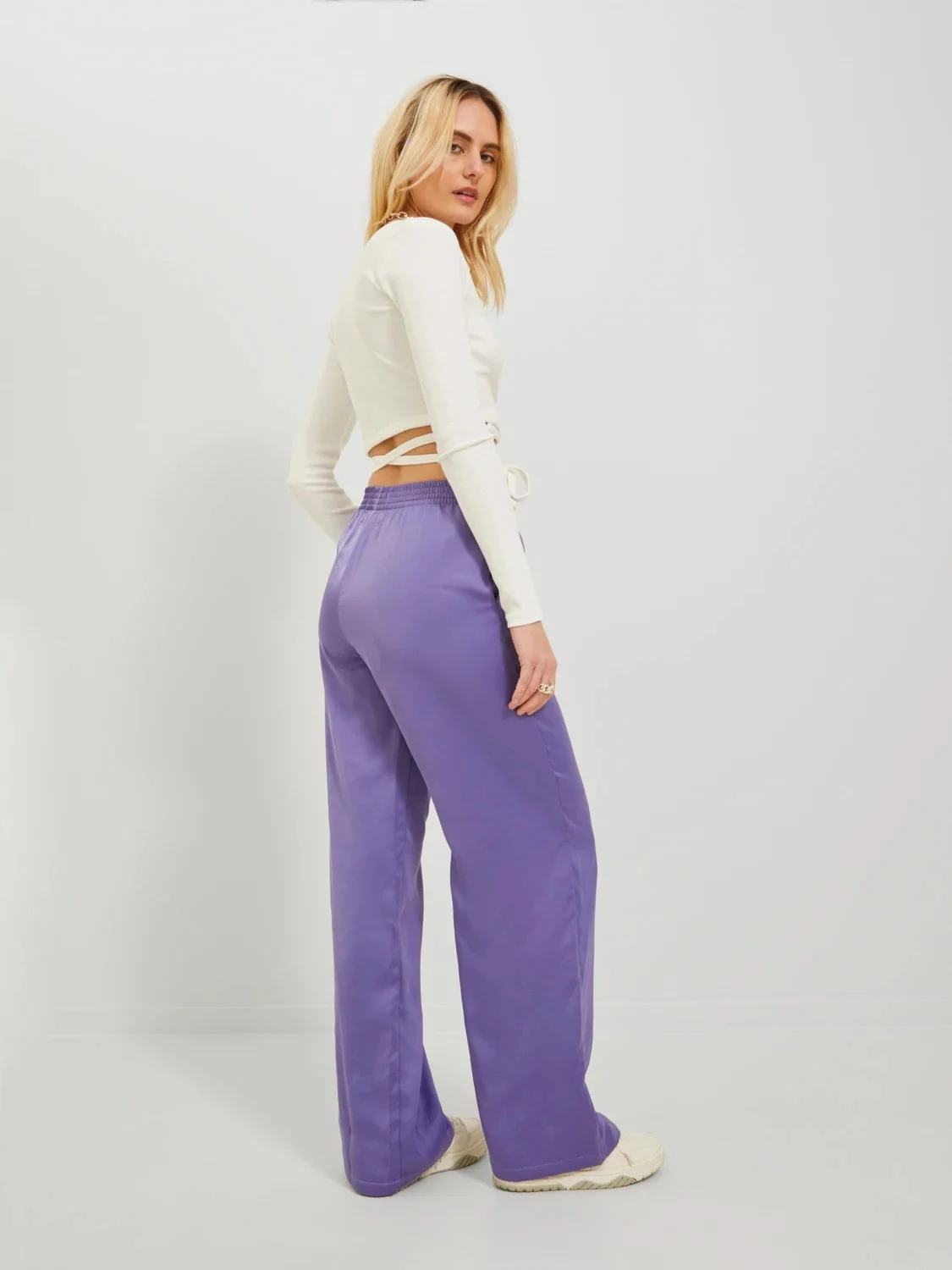 JJXX - JXKIRA REGULAR SATIN PANT NOOS JJXX - JXKIRA REGULAR SATIN PANT NOOS