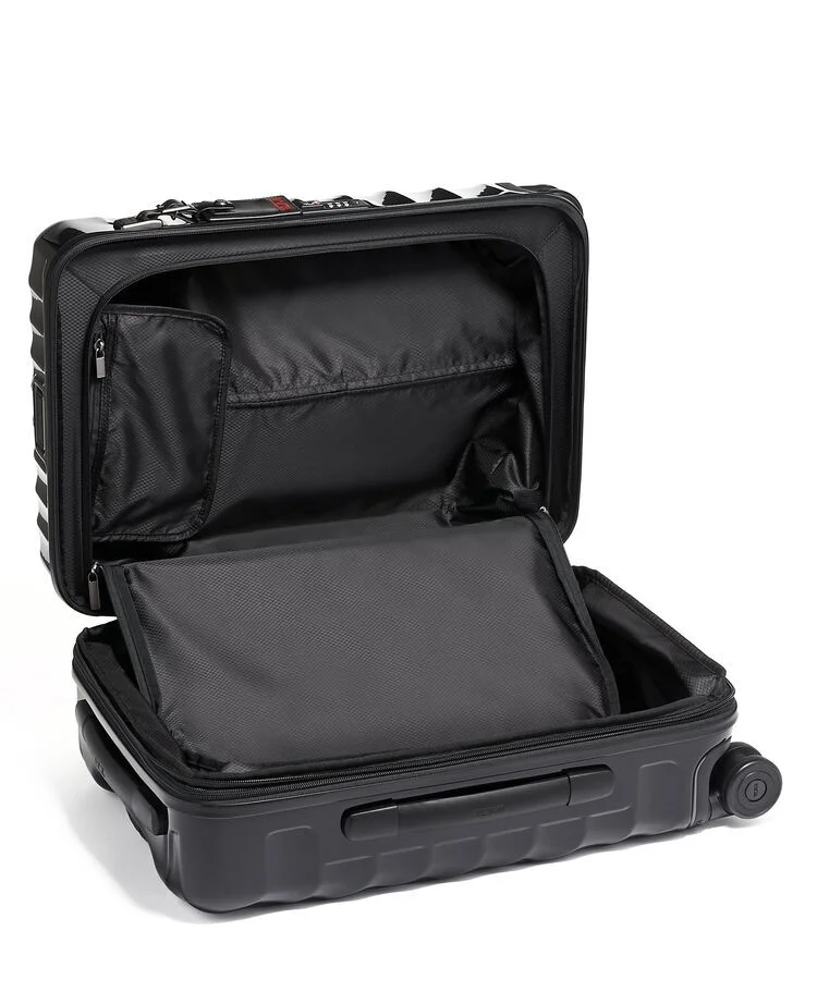 Tumi - 19 DEGREE Tumi - 19 DEGREE