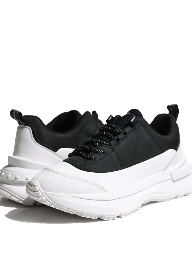 CALVIN KLEIN - CHUNKY... 2