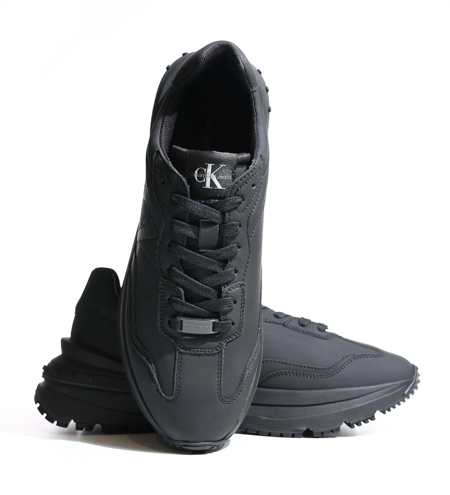 CALVIN KLEIN - CHUNKY RUNNER LOW LACE IN CALVIN KLEIN - CHUNKY RUNNER LOW LACE IN