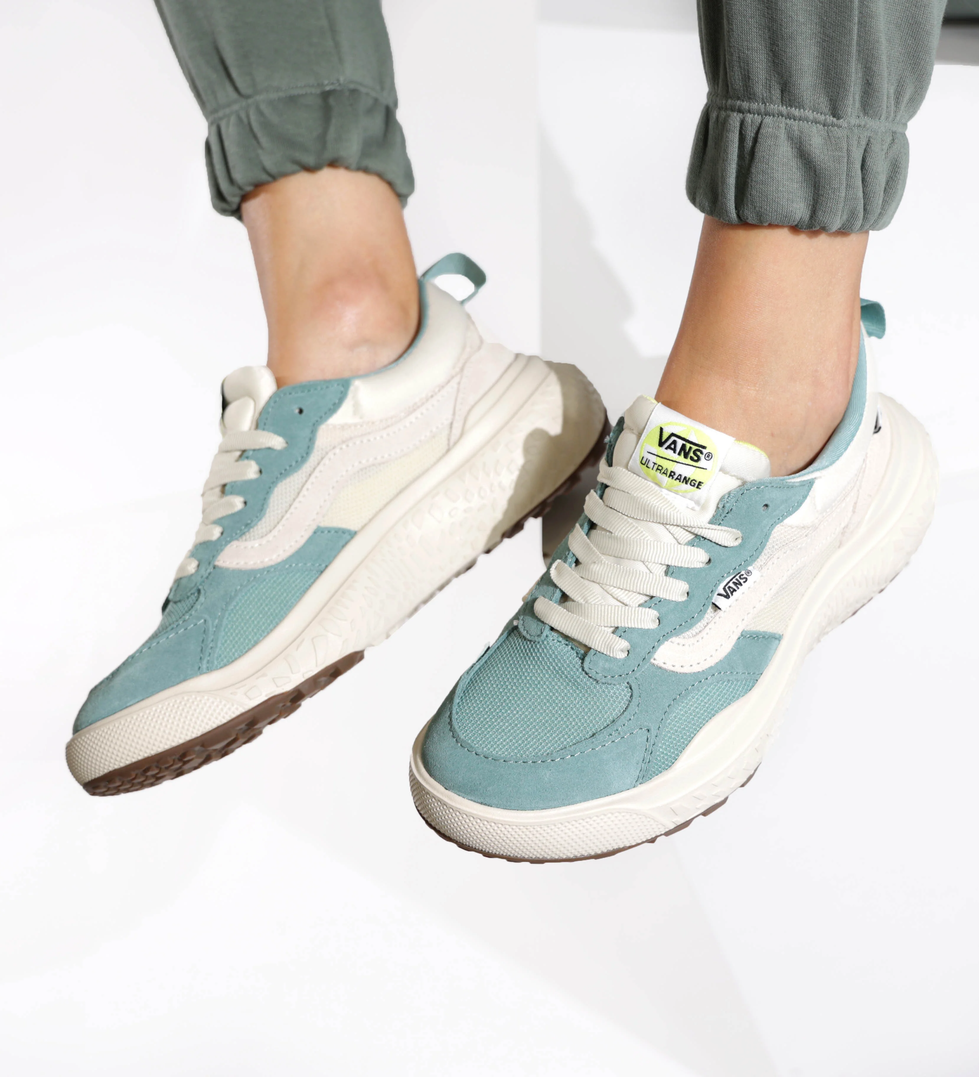 VANS - ULTRARANGE NEO VR3 SHOE VANS - ULTRARANGE NEO VR3 SHOE