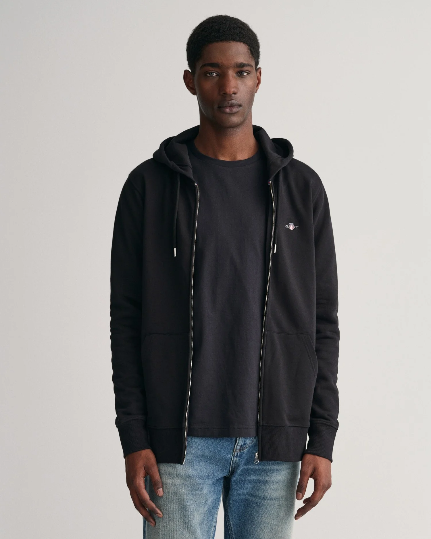 Gant - Shield Zip Hoodie Gant - Shield Zip Hoodie