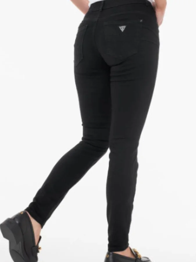GUESS 2