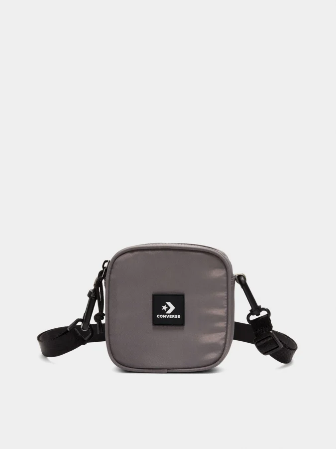 Converse - Floating Pocket...