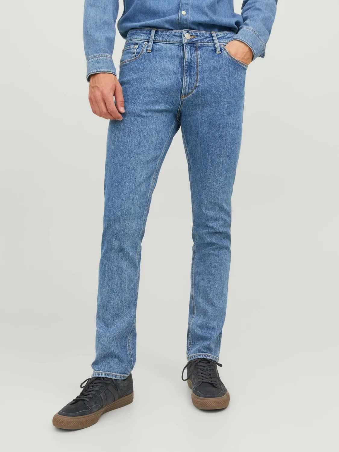 Jack & Jones - JJICLARK JJEVAN AM 395... Jack & Jones - JJICLARK JJEVAN AM 395...