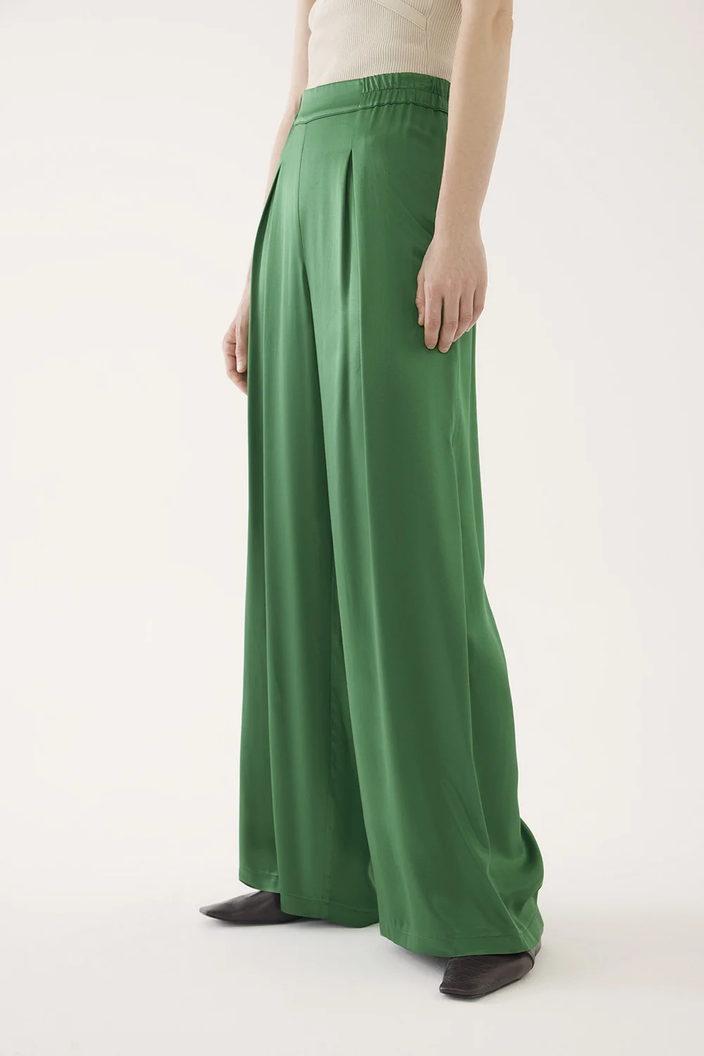 Perspective - LEATRICE PANTS Perspective - LEATRICE PANTS