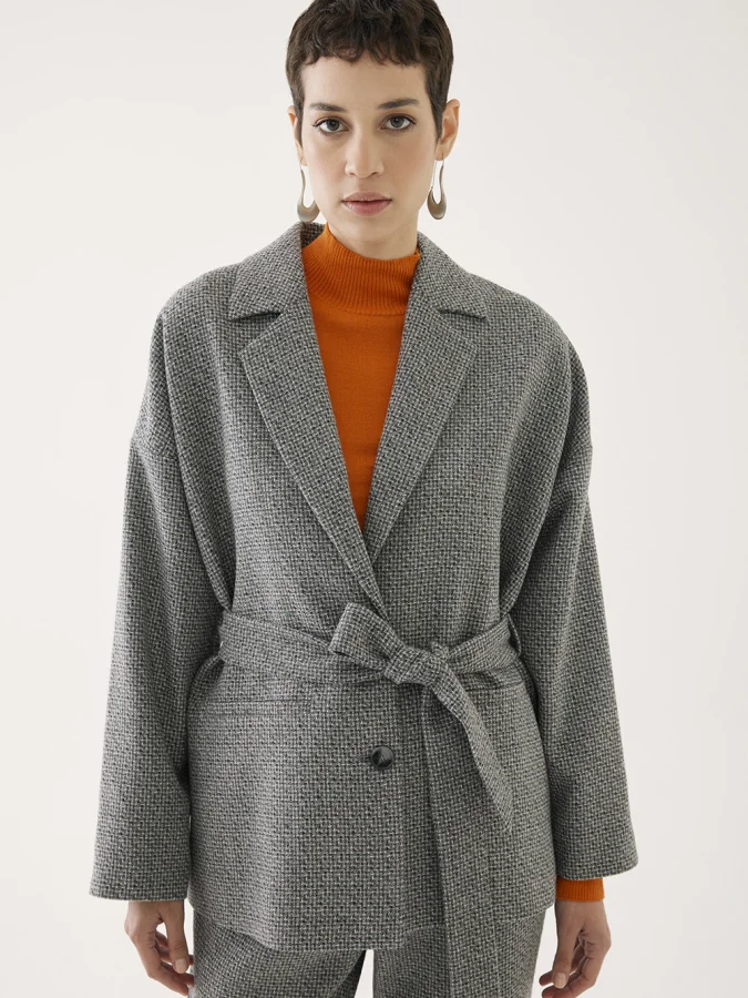 Perspective - LILY BLAZER