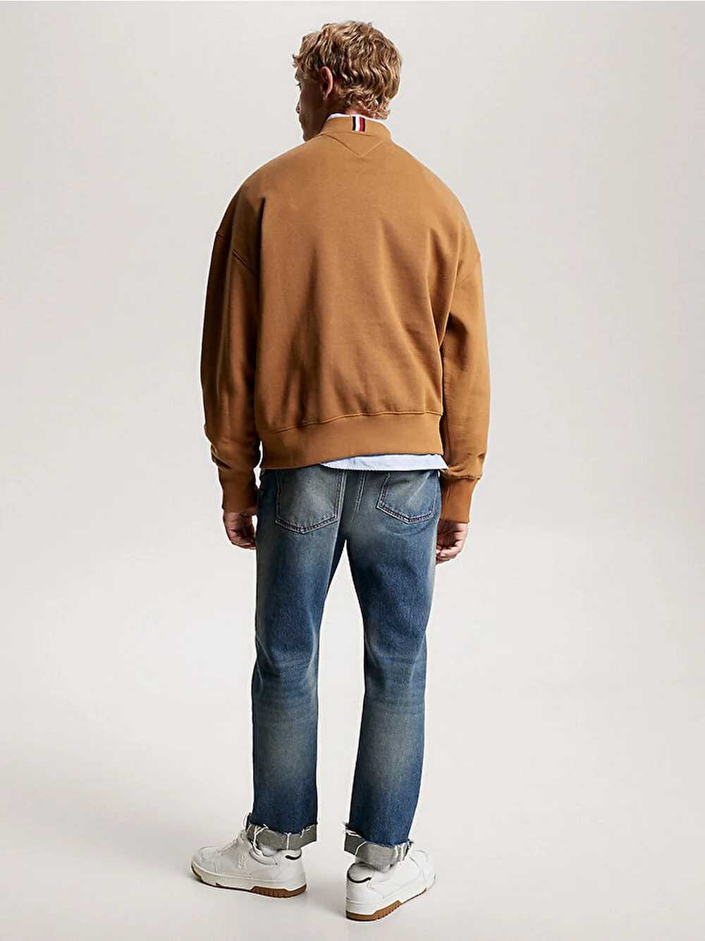 Tommy Hilfiger - MOUNTAIN MULTI BADGE... Tommy Hilfiger - MOUNTAIN MULTI BADGE...