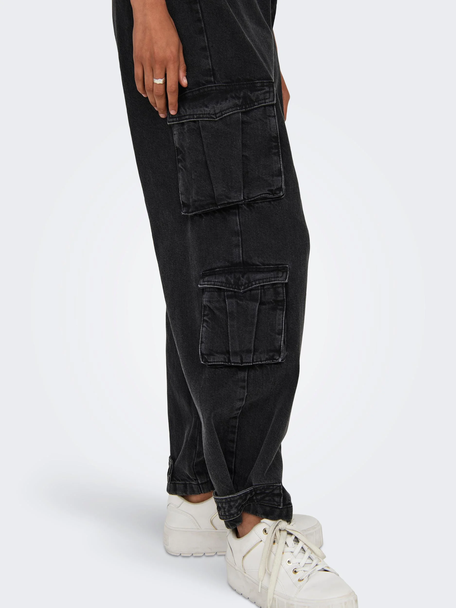 ONLY - ONLRIVER LW BOX CARGO RED DNM DOT ONLY - ONLRIVER LW BOX CARGO RED DNM DOT