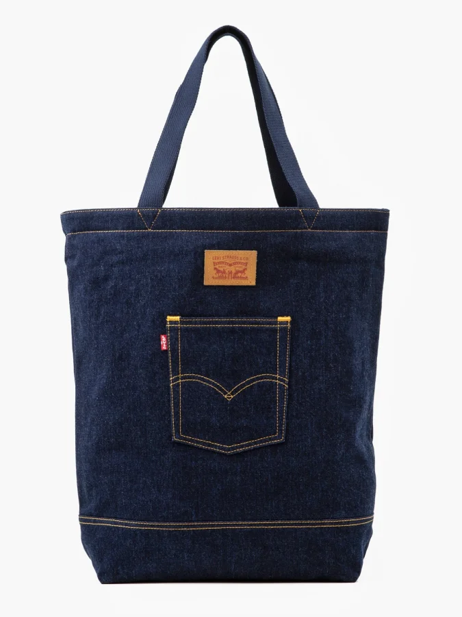 Levis® - THE LEVIS® BACK...