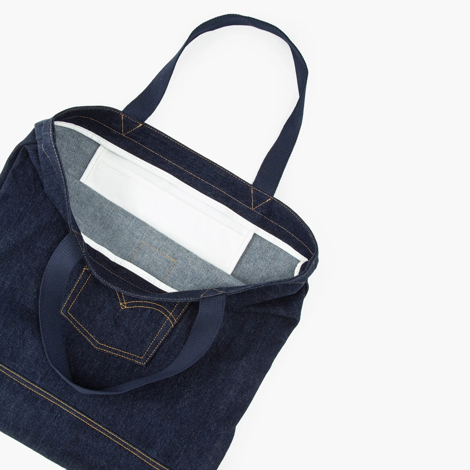 Levis® - THE LEVIS® BACK POCKET TOTE Levis® - THE LEVIS® BACK POCKET TOTE