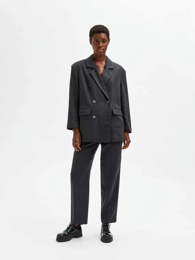 SELECTED WOMEN SELECTED WOMEN