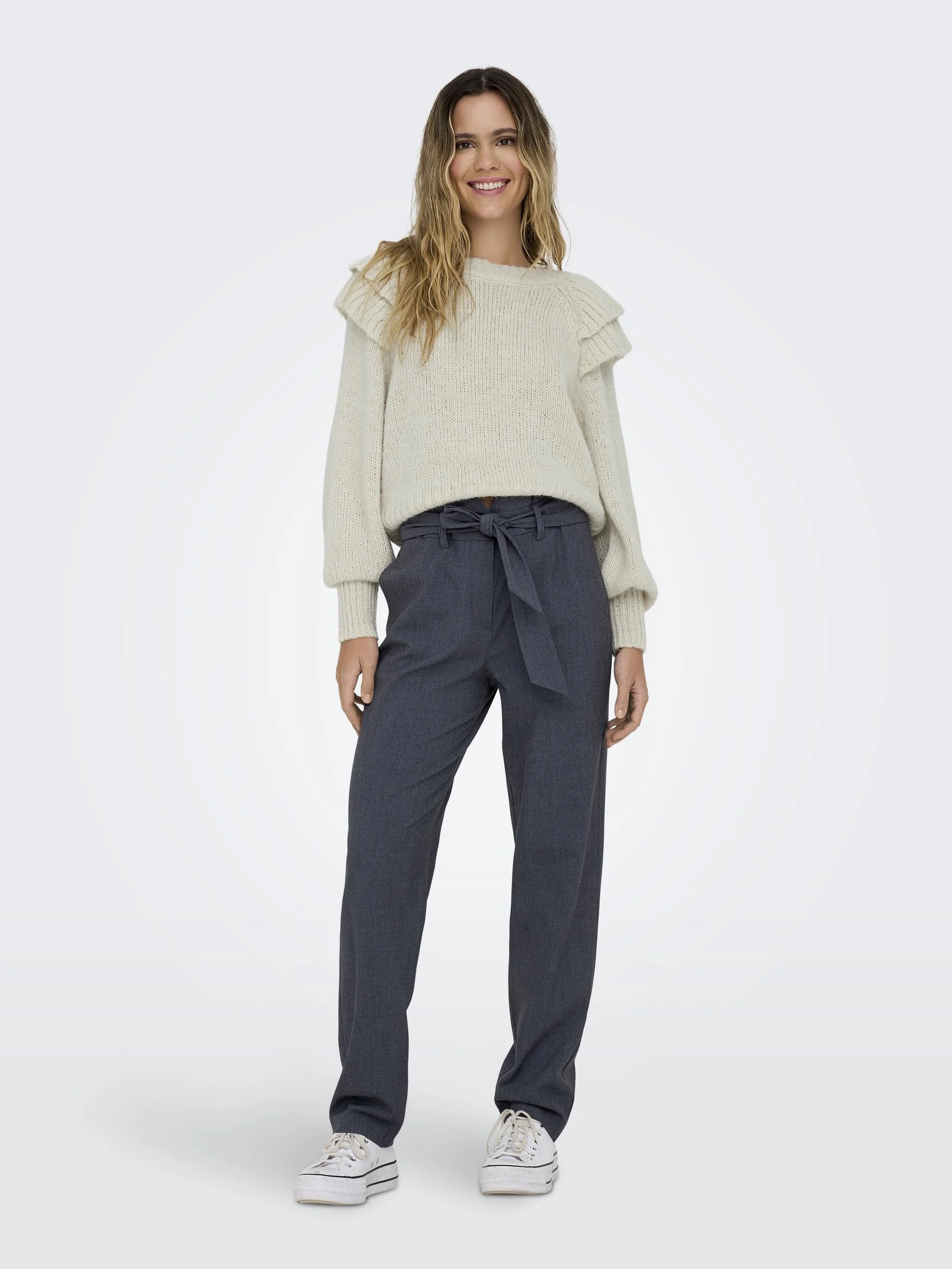 ONLY - ONLALICIA LS RUFFLE O-NECK KNT ONLY - ONLALICIA LS RUFFLE O-NECK KNT